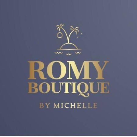 Апартаменти Romy Boutique Нетанья Екстер'єр фото